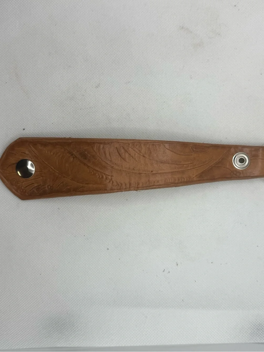 Handmade Natural Tan Leather Tooled Key Fob Keychain